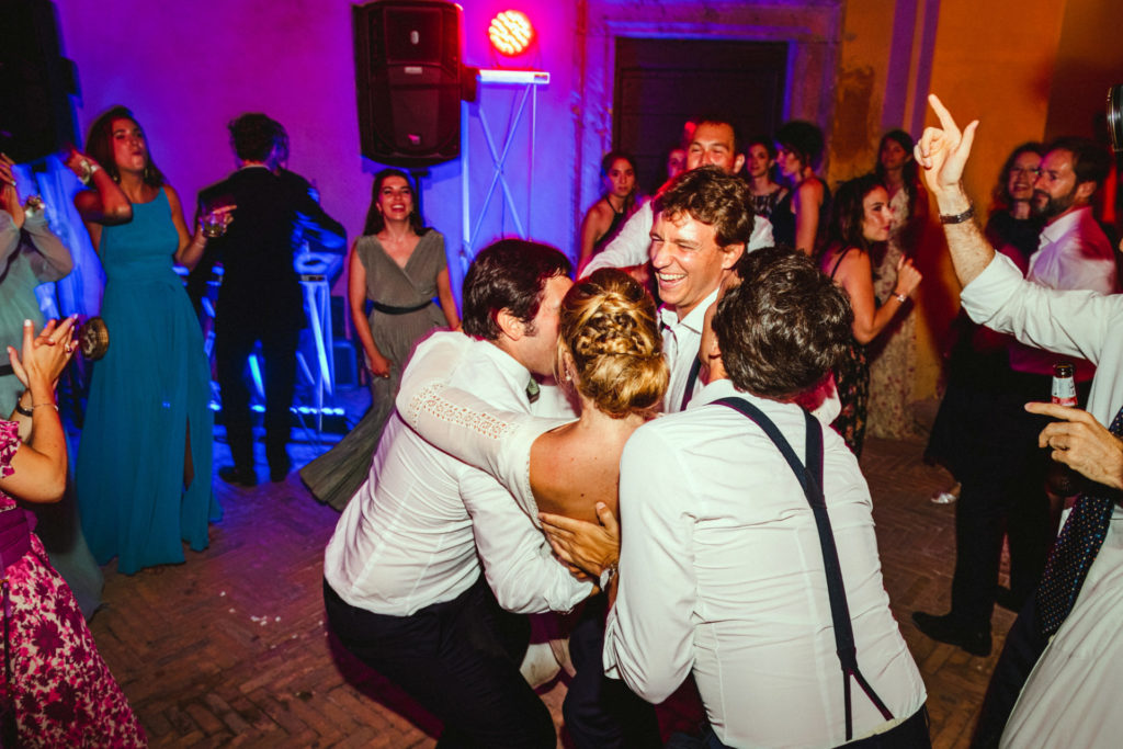 Come scegliere il tuo fotografo di matrimonio a Ladispoli