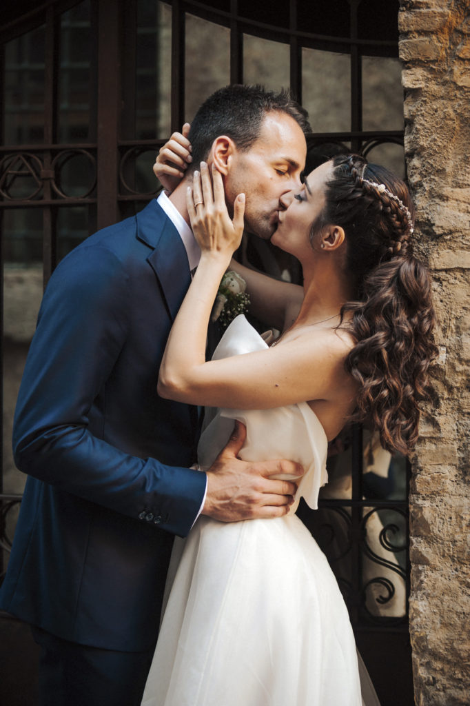 Fotografo di matrimonio a Roma: passeggiare a Trastevere